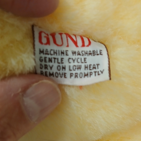Small Gund Bear,Yellow, 8in. Like  New  Smoke Free - Picture 3 of 3